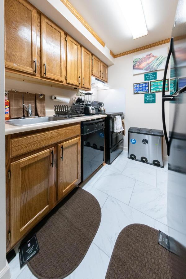 Two Bedrooms Apartment Manage And Supervise By Host Endless Features Amenities Dishwasher Washer Dryer Best Wifi Internet Services By Verizon Fios 960 Upload 960 Download Bi Monthly Free Housekeeping Services Huge 10000 Square Footage Nueva York Exterior foto